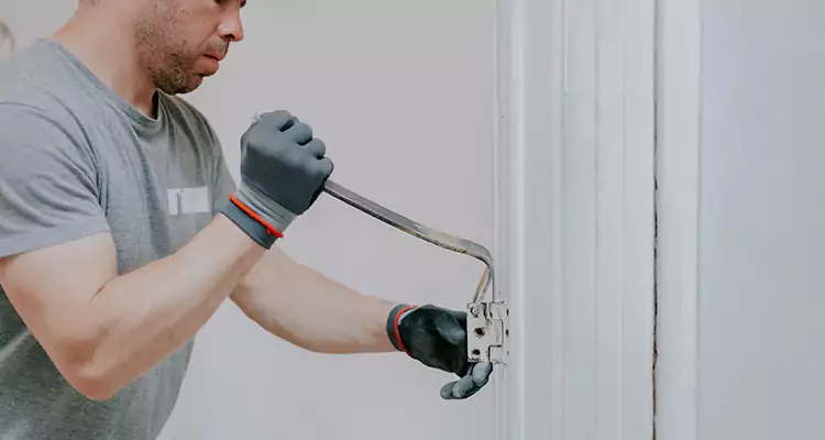 Cracked Door Jamb Repair in San Carlos Park, FL