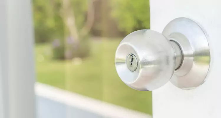 Patio Door Mechanism Jammed in San Carlos Park, FL